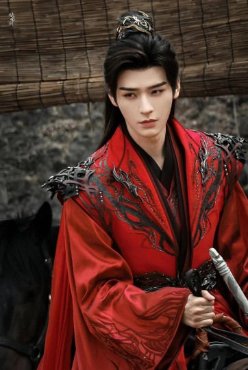 《暗河传》:暗黑江湖中的一抹人性微光